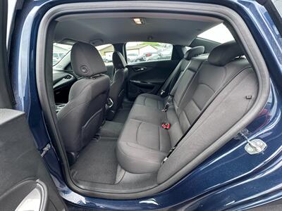2020 Chevrolet Malibu LT   - Photo 26 - Schoolcraft, MI 49087