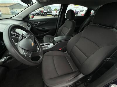 2020 Chevrolet Malibu LT   - Photo 33 - Schoolcraft, MI 49087