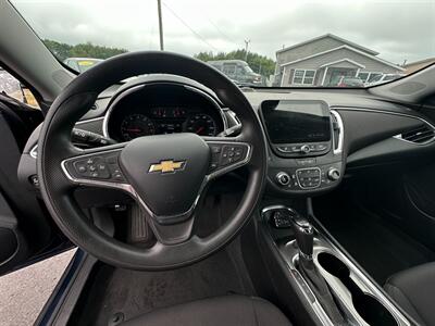 2020 Chevrolet Malibu LT   - Photo 34 - Schoolcraft, MI 49087
