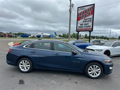 2020 Chevrolet Malibu LT   - Photo 1 - Schoolcraft, MI 49087