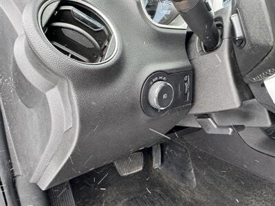 2011 Chevrolet Camaro LT   - Photo 7 - Schoolcraft, MI 49087