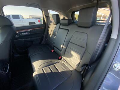 2020 Honda CR-V Touring   - Photo 16 - Schoolcraft, MI 49087