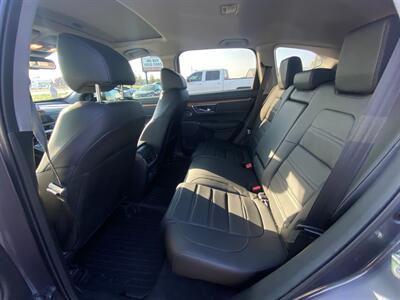 2020 Honda CR-V Touring   - Photo 15 - Schoolcraft, MI 49087