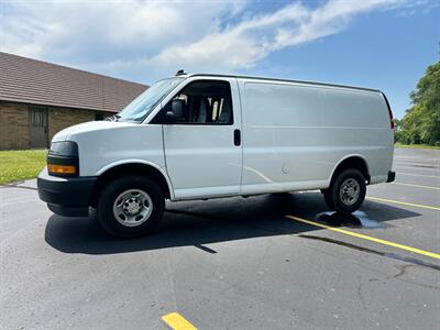 2020 Chevrolet Express 2500   - Photo 10 - Schoolcraft, MI 49087