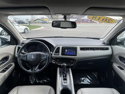 2018 Honda HR-V EX-L w/Navi   - Photo 15 - Schoolcraft, MI 49087