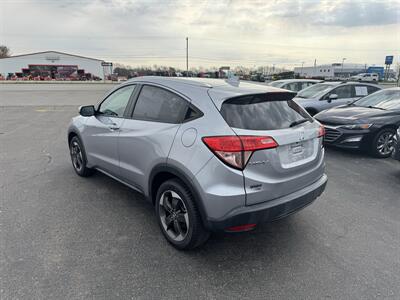 2018 Honda HR-V EX-L w/Navi   - Photo 2 - Schoolcraft, MI 49087