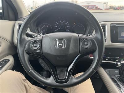 2018 Honda HR-V EX-L w/Navi   - Photo 10 - Schoolcraft, MI 49087