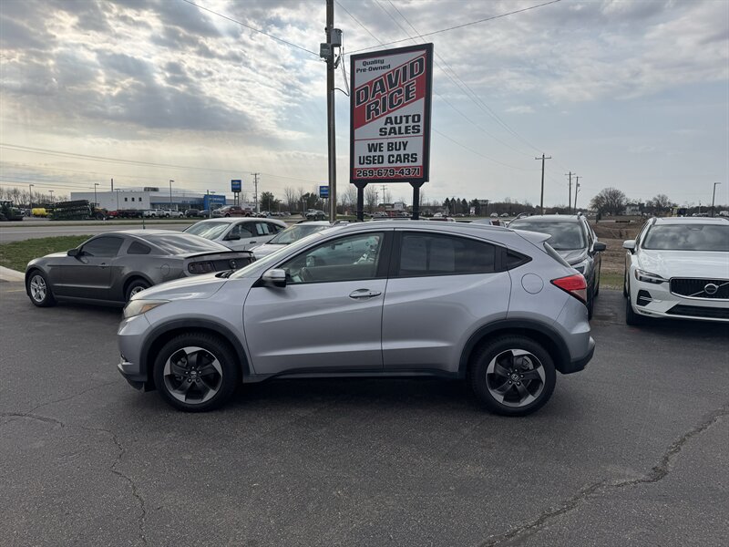 Lunar Silver Metallic 2018 Honda HR-V EX-L AWD with Navigation SUV / Crossover All-Wheel Drive Automatic