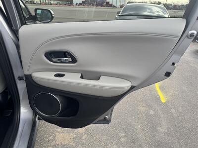 2018 Honda HR-V EX-L w/Navi   - Photo 20 - Schoolcraft, MI 49087
