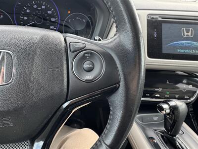 2018 Honda HR-V EX-L w/Navi   - Photo 9 - Schoolcraft, MI 49087
