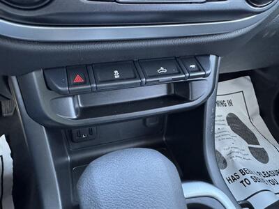 2022 Chevrolet Colorado LT   - Photo 16 - Schoolcraft, MI 49087