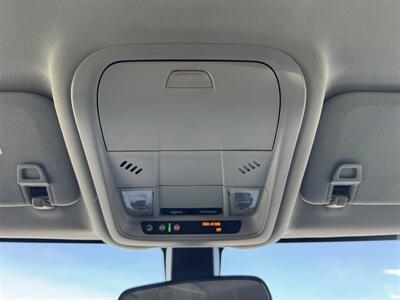 2018 Chevrolet Equinox LT   - Photo 13 - Schoolcraft, MI 49087