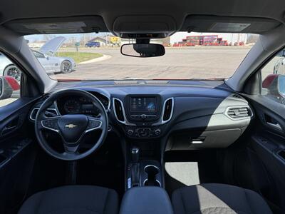 2018 Chevrolet Equinox LT   - Photo 16 - Schoolcraft, MI 49087
