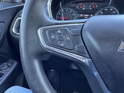 2018 Chevrolet Equinox LT   - Photo 9 - Schoolcraft, MI 49087