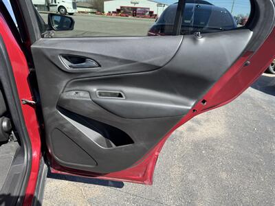 2018 Chevrolet Equinox LT   - Photo 21 - Schoolcraft, MI 49087