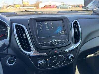 2018 Chevrolet Equinox LT   - Photo 14 - Schoolcraft, MI 49087