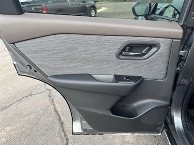 2023 Nissan Rogue S   - Photo 18 - Schoolcraft, MI 49087