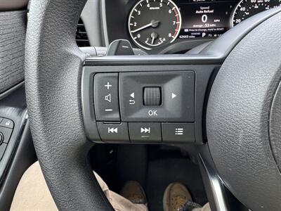 2023 Nissan Rogue S   - Photo 8 - Schoolcraft, MI 49087