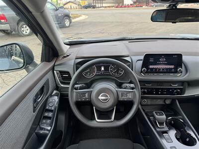 2023 Nissan Rogue S   - Photo 17 - Schoolcraft, MI 49087