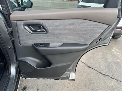 2023 Nissan Rogue S   - Photo 21 - Schoolcraft, MI 49087