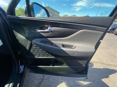 2023 Hyundai SANTA FE Hybrid Blue   - Photo 11 - Schoolcraft, MI 49087