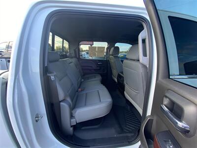 2018 GMC Sierra 1500 SLT   - Photo 15 - Schoolcraft, MI 49087