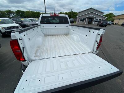 2022 Chevrolet Colorado LT   - Photo 17 - Schoolcraft, MI 49087