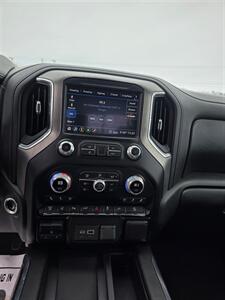 2020 GMC Sierra 2500HD Denali   - Photo 8 - Schoolcraft, MI 49087