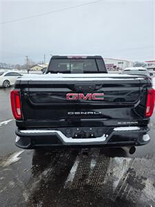 2020 GMC Sierra 2500HD Denali   - Photo 2 - Schoolcraft, MI 49087