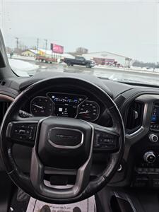 2020 GMC Sierra 2500HD Denali   - Photo 7 - Schoolcraft, MI 49087