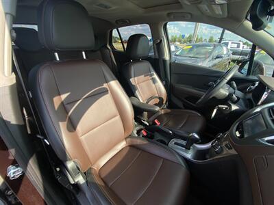 2016 Chevrolet Trax LTZ   - Photo 10 - Schoolcraft, MI 49087
