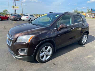 2016 Chevrolet Trax LTZ   - Photo 4 - Schoolcraft, MI 49087