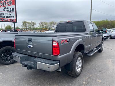 2014 Ford F-250 Super Duty Lariat   - Photo 10 - Schoolcraft, MI 49087