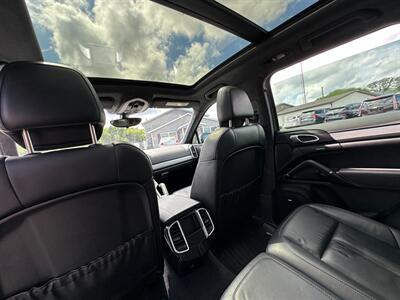 2014 Porsche Cayenne GTS   - Photo 22 - Schoolcraft, MI 49087