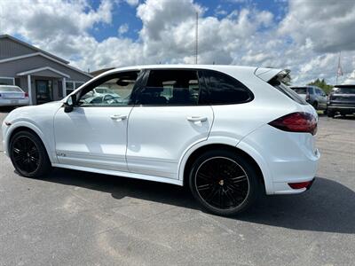 2014 Porsche Cayenne GTS   - Photo 5 - Schoolcraft, MI 49087