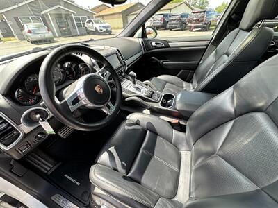 2014 Porsche Cayenne GTS   - Photo 11 - Schoolcraft, MI 49087