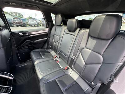 2014 Porsche Cayenne GTS   - Photo 21 - Schoolcraft, MI 49087