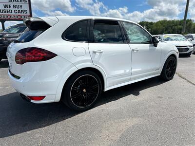 2014 Porsche Cayenne GTS   - Photo 9 - Schoolcraft, MI 49087