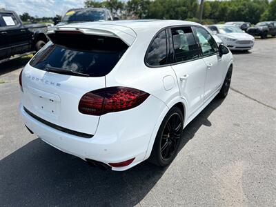 2014 Porsche Cayenne GTS   - Photo 8 - Schoolcraft, MI 49087