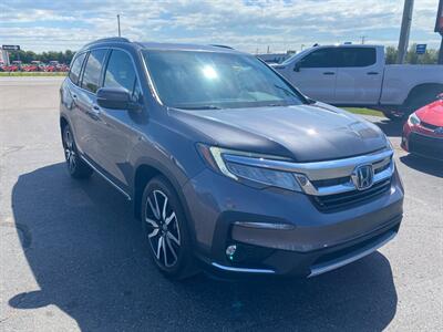 2022 Honda Pilot Touring w/Rear Captains   - Photo 2 - Schoolcraft, MI 49087