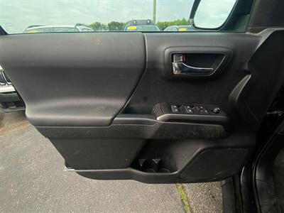 2021 Toyota Tacoma TRD Pro   - Photo 28 - Schoolcraft, MI 49087
