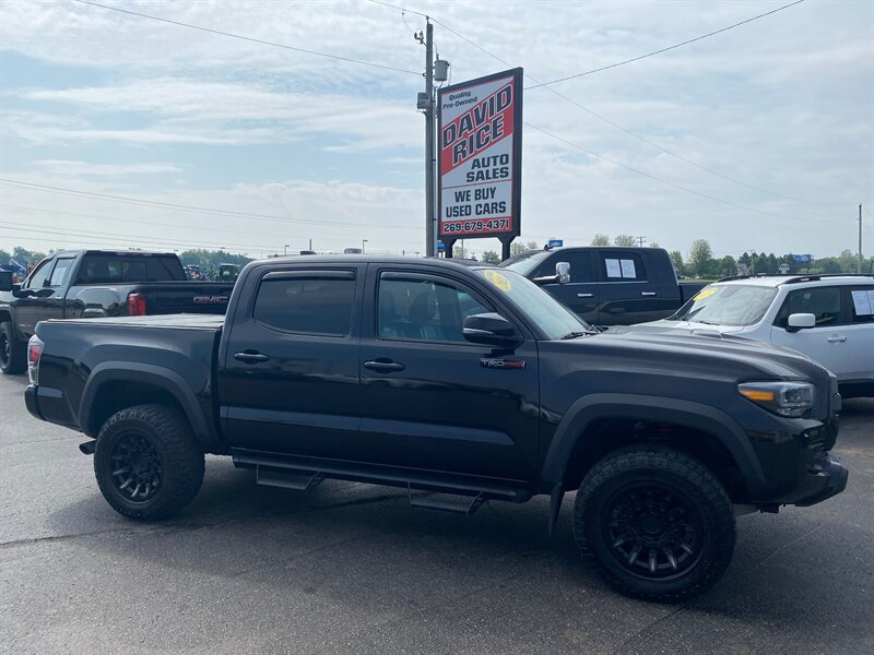 2021 Toyota Tacoma TRD Pro - Photo 1 - Schoolcraft, MI 49087