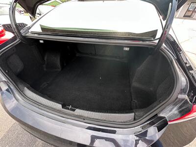 2023 Chevrolet Malibu LT   - Photo 19 - Schoolcraft, MI 49087