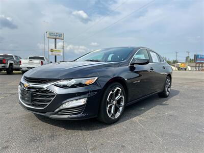 2023 Chevrolet Malibu LT   - Photo 5 - Schoolcraft, MI 49087