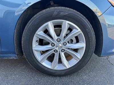 2025 Chevrolet Malibu LT   - Photo 14 - Schoolcraft, MI 49087