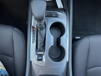 2025 Chevrolet Malibu LT   - Photo 9 - Schoolcraft, MI 49087