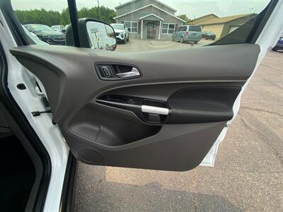 2020 Ford Transit Connect XLT   - Photo 11 - Schoolcraft, MI 49087