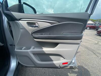 2019 Honda Pilot EX-L   - Photo 12 - Schoolcraft, MI 49087