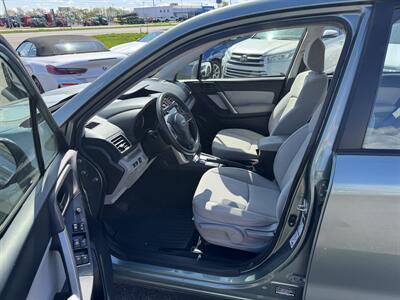 2016 Subaru Forester 2.5i - Photo 5 - Schoolcraft, MI 49087