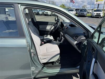 2016 Subaru Forester 2.5i - Photo 25 - Schoolcraft, MI 49087